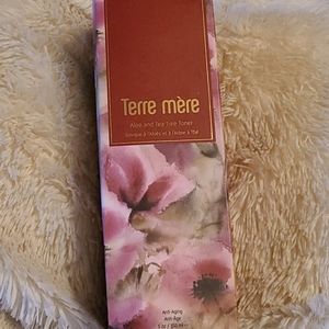 *NEW* Terre Mère Aloe and Tea Tree Toner
